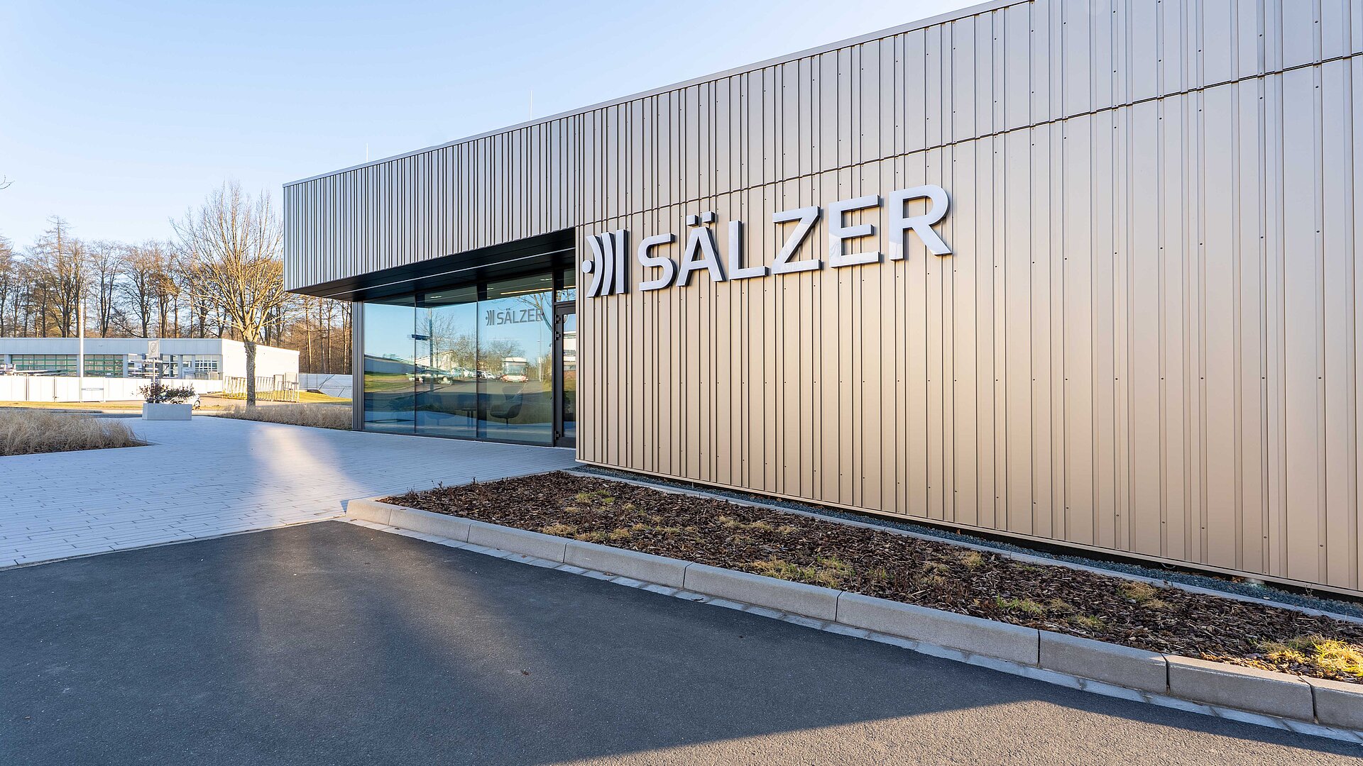 SÄLZER Firmengebäude, Symbolbild Gebäudesicherheit